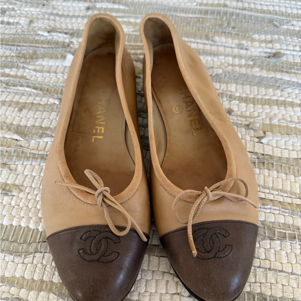 CHANEL Beige and Dark Brown Women's Flats